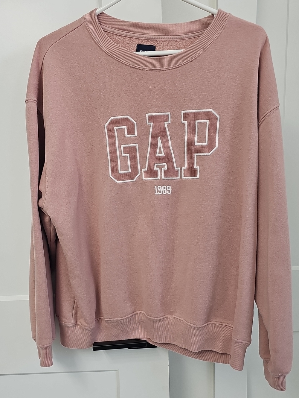 GAP Dusty Rose Logo Crewneck Sweatshirt